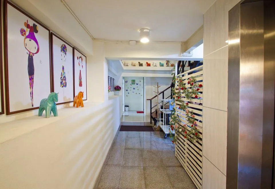 Sakul House — photograph 2