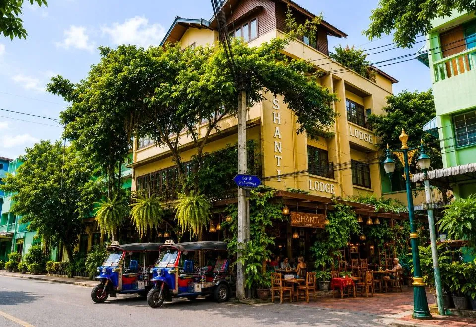 Shanti Lodge Bangkok hotel photograph
