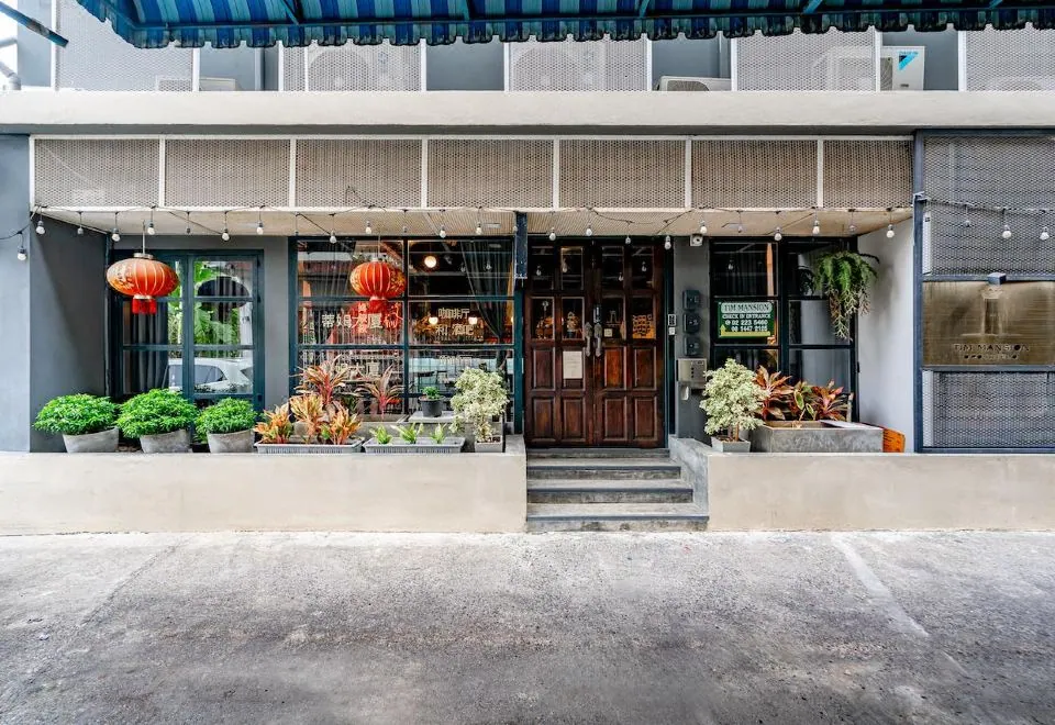 Tim Mansion — photograph 5